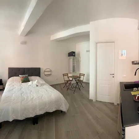 Luvegu Sciuiu Apartment-2