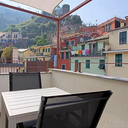 Santa Marta Rooms - Vernazza-3